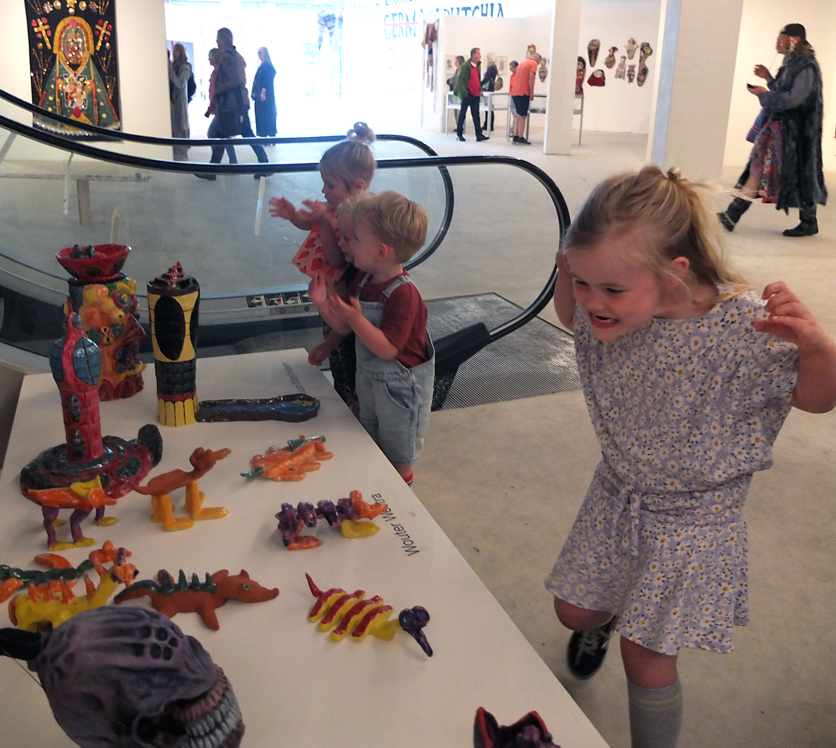Gemeente Hengelo steunt Art Brut Biënnale 2023